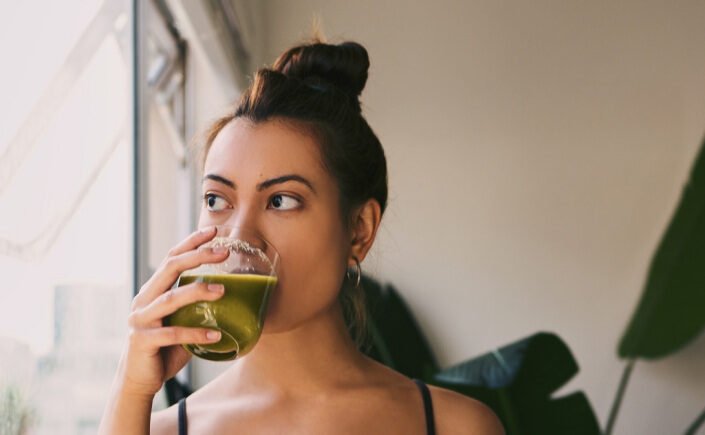 benefícios do suco verde